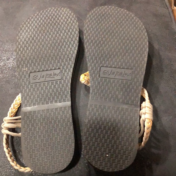 EVERELAX WOMEN SCRAPPY-ARCH SUPPORTS FLIP FLOP SANDALS 8.5 or 9-US - Picture 5 of 7